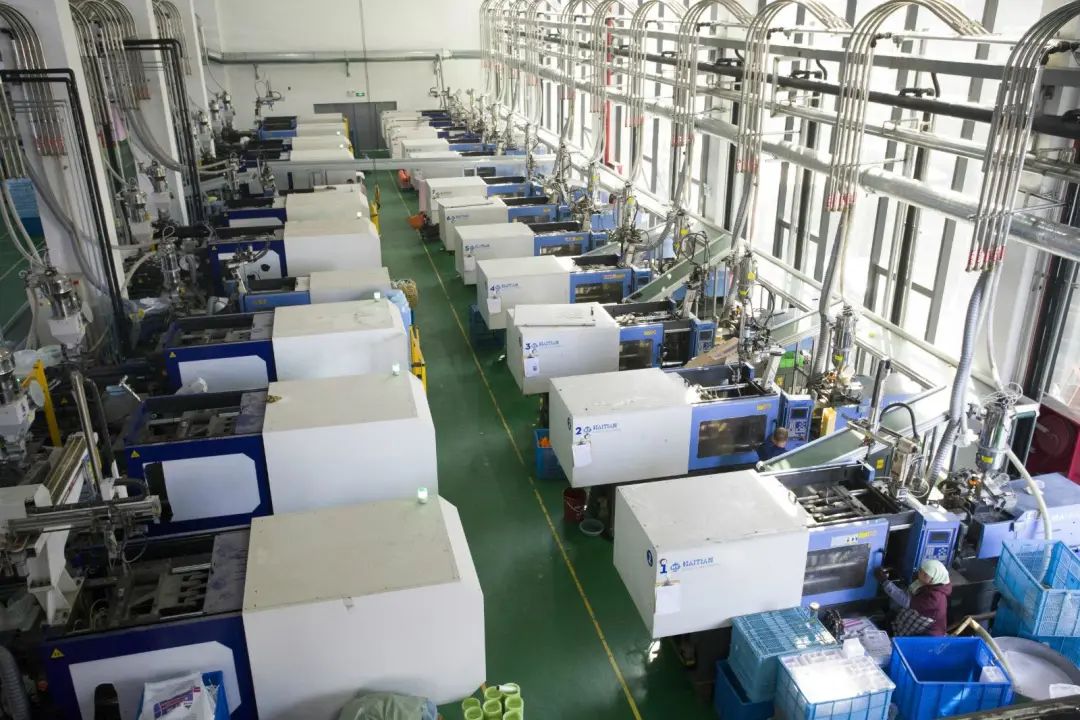 塑料廠產生的廢氣該怎么處理實現？